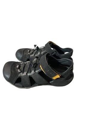 C1- Teva  Black and Yellow Closed-Toe Sport Sandals Flintwood